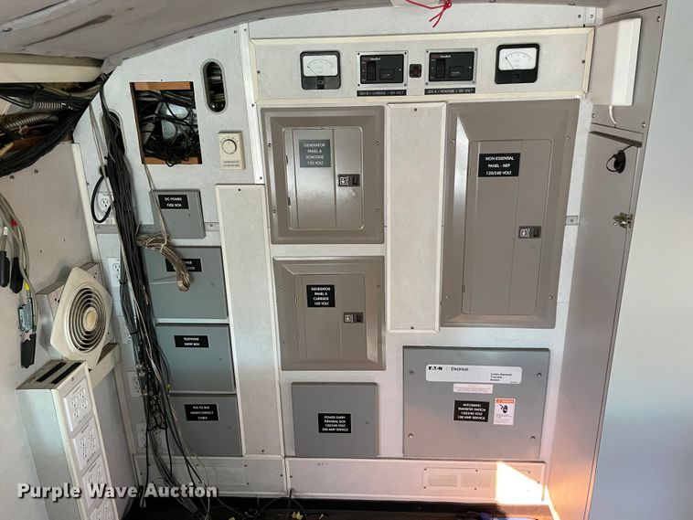 image for item MI9788 1986 Blue Bird  mobile command center