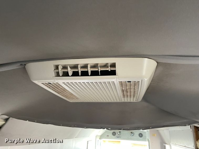 image for item MI9788 1986 Blue Bird  mobile command center