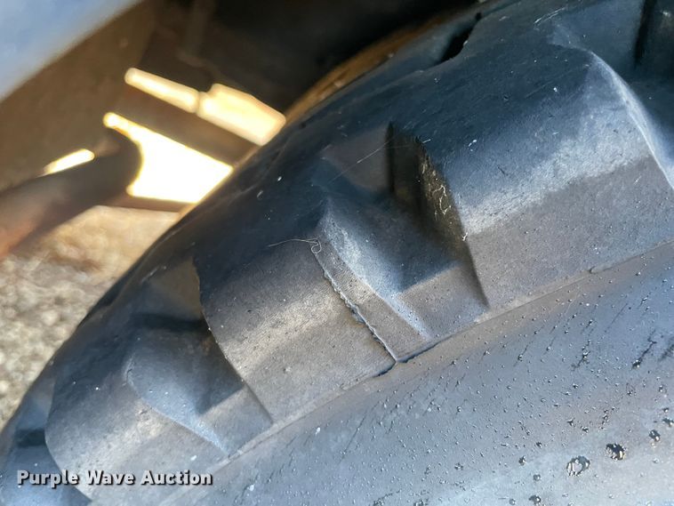 image for item MI9788 1986 Blue Bird  mobile command center