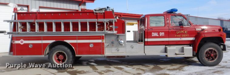 image for item MJ9971 1992 Ford F800  fire truck