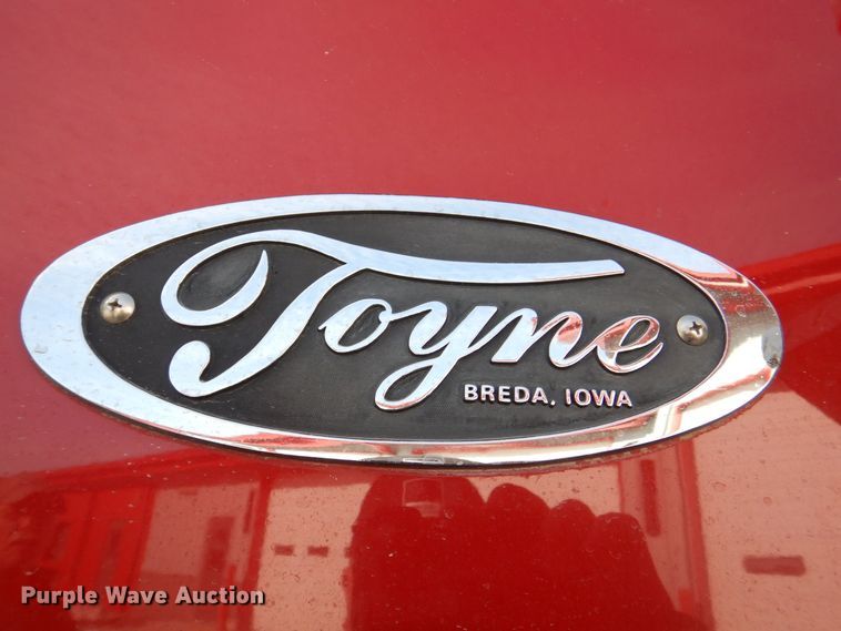 image for item MJ9971 1992 Ford F800  fire truck