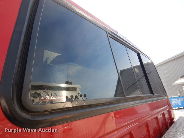 image for item MJ9971 1992 Ford F800  fire truck