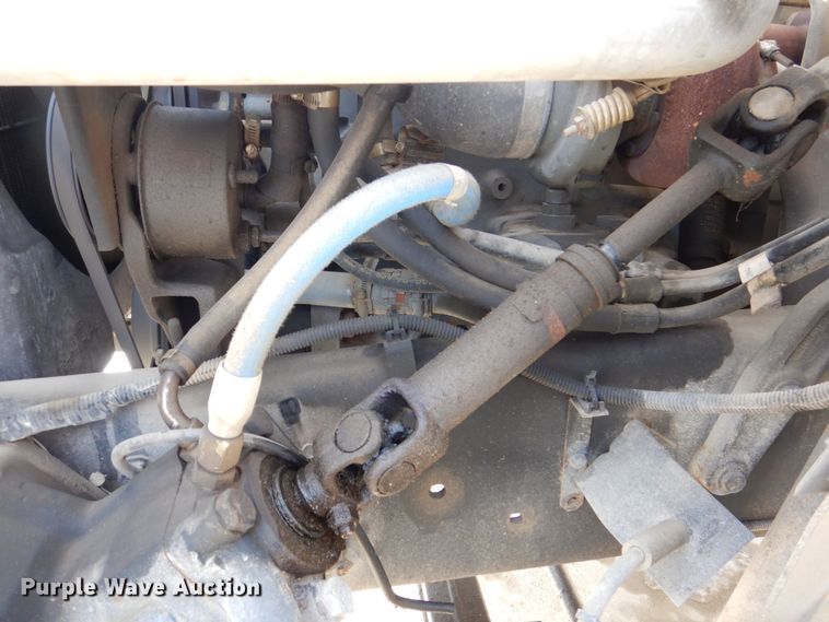 image for item MJ9971 1992 Ford F800  fire truck