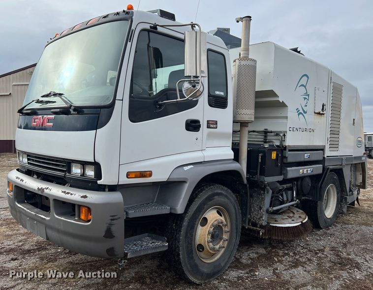 image for item MM9087 2005 GMC T7500  street sweeper truck