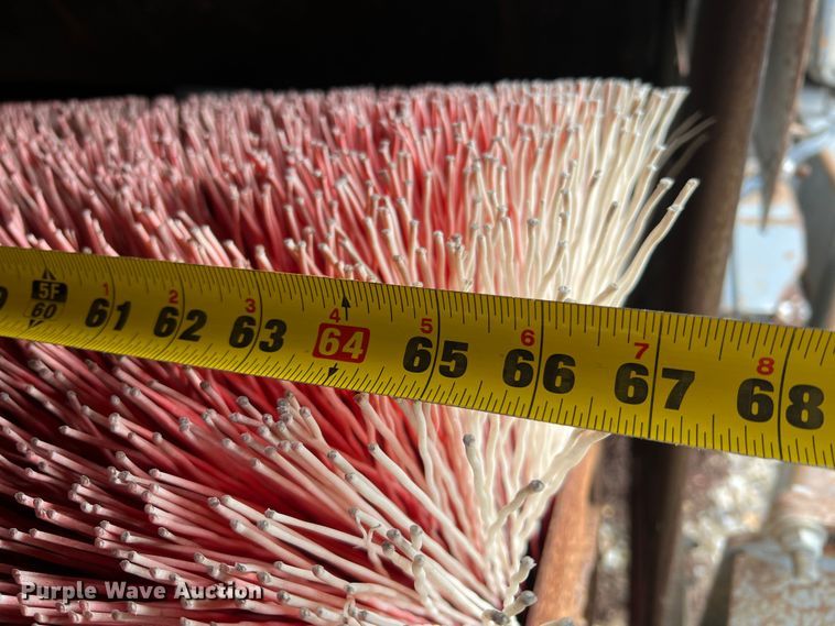 image for item MM9087 2005 GMC T7500  street sweeper truck