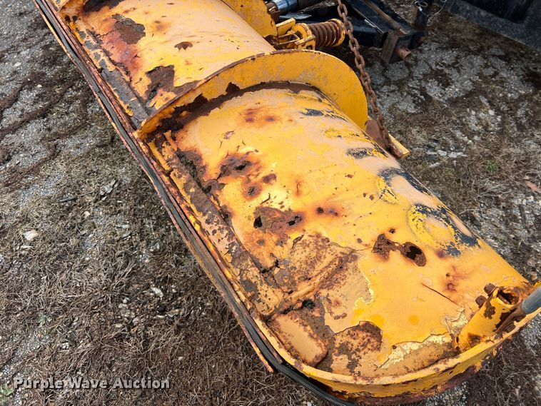 image for item MM9088 2006 International 7400  dump truck