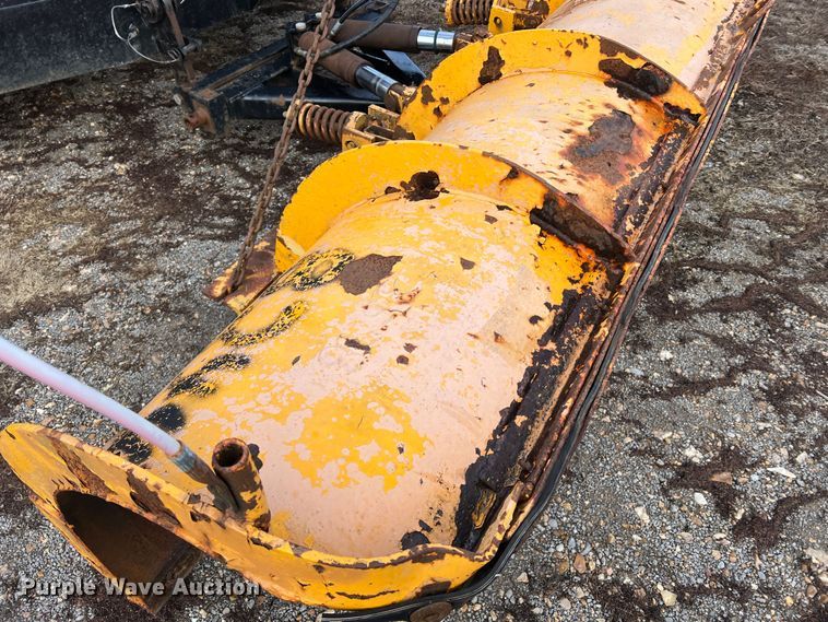 image for item MM9088 2006 International 7400  dump truck