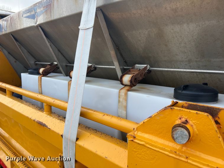 image for item MM9088 2006 International 7400  dump truck