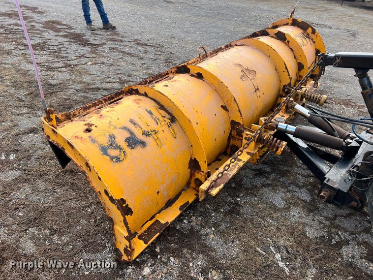 image for item MM9088 2006 International 7400  dump truck