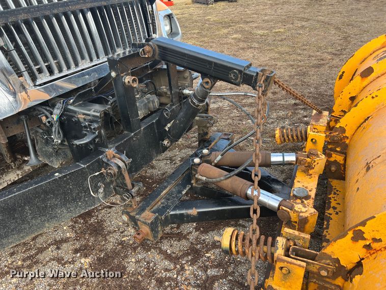 image for item MM9088 2006 International 7400  dump truck