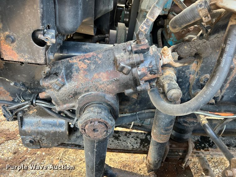 image for item MM9088 2006 International 7400  dump truck