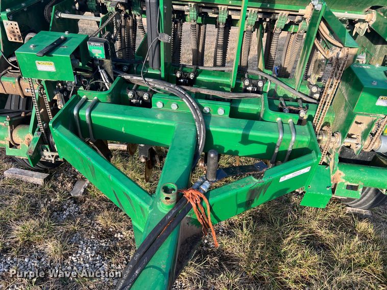 image for item MM9100 Great Plains 706NT  no-till grain drill