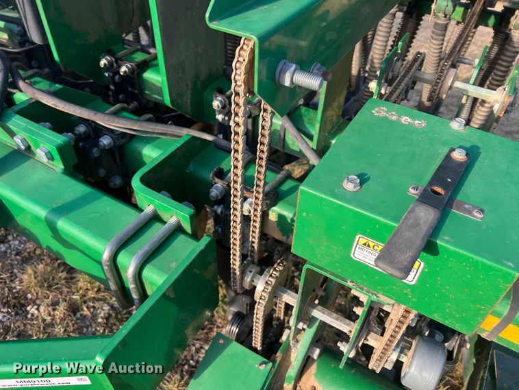 image for item MM9100 Great Plains 706NT  no-till grain drill