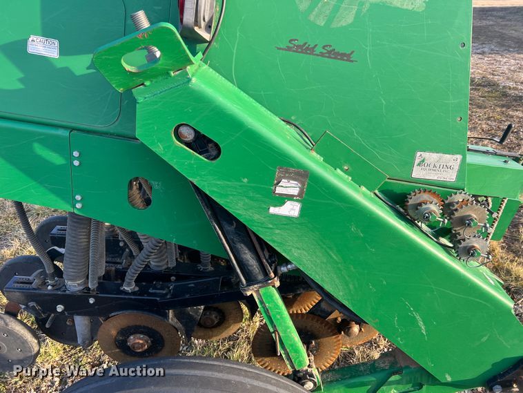 image for item MM9100 Great Plains 706NT  no-till grain drill