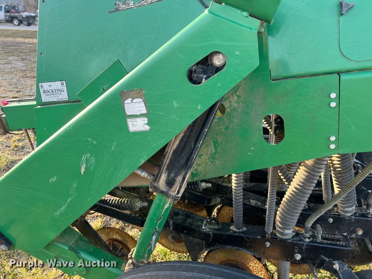 image for item MM9100 Great Plains 706NT  no-till grain drill