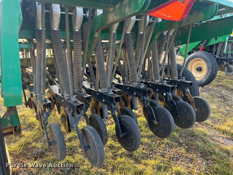 image for item MM9100 Great Plains 706NT  no-till grain drill
