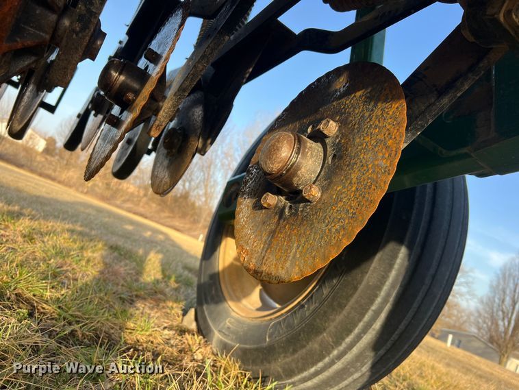 image for item MM9100 Great Plains 706NT  no-till grain drill