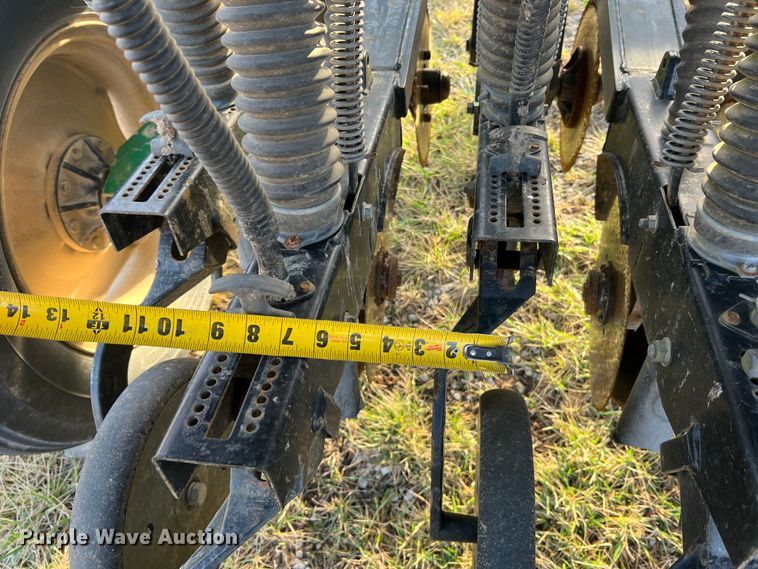 image for item MM9100 Great Plains 706NT  no-till grain drill