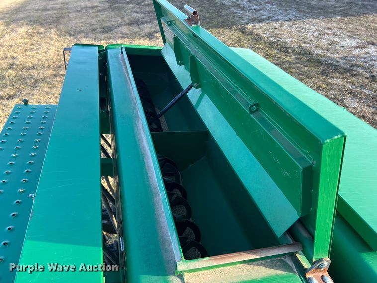 image for item MM9100 Great Plains 706NT  no-till grain drill