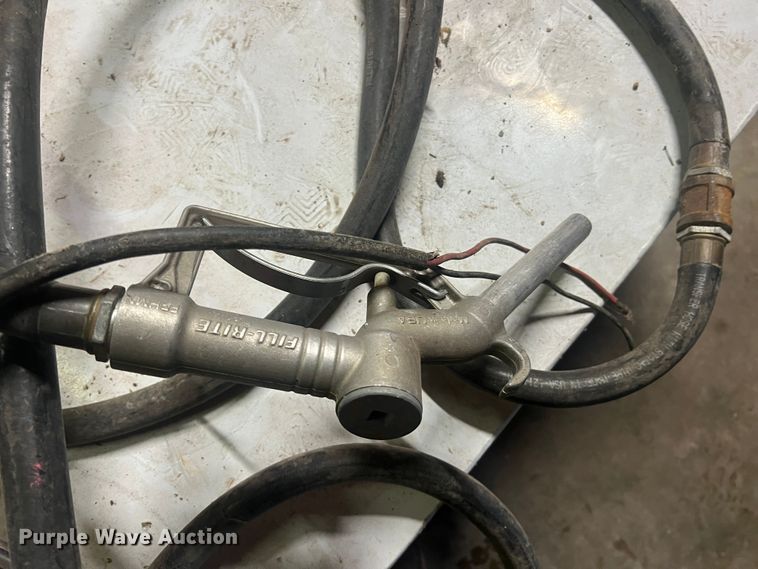 image for item MM9105 Auxiliary fuel tank