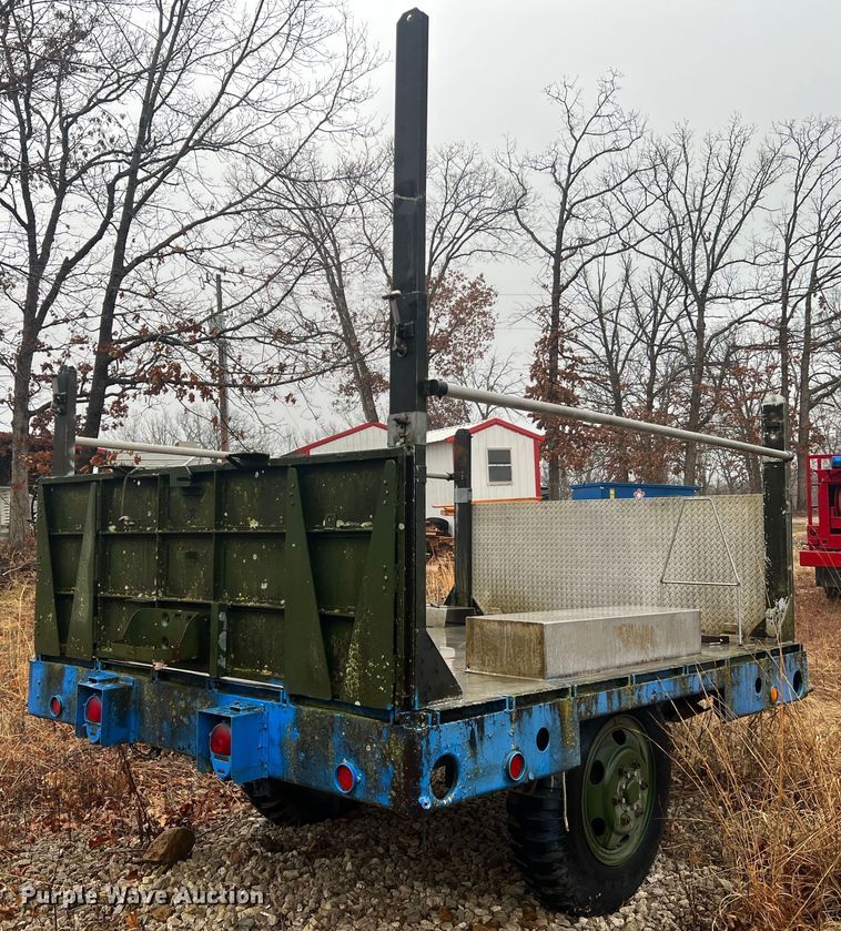 image for item MM9106 1980 US Military M103-A3  utility trailer