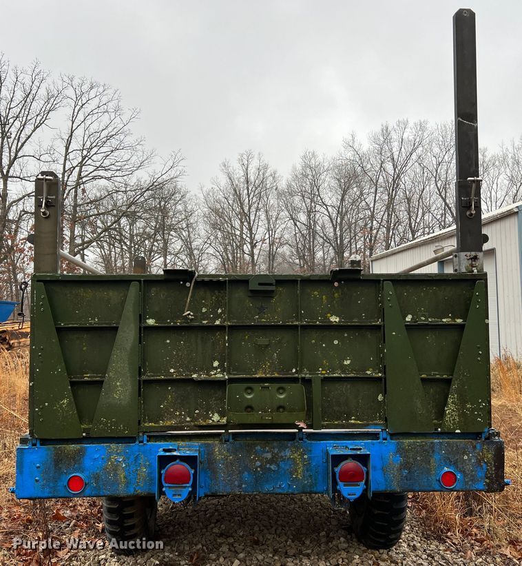 image for item MM9106 1980 US Military M103-A3  utility trailer