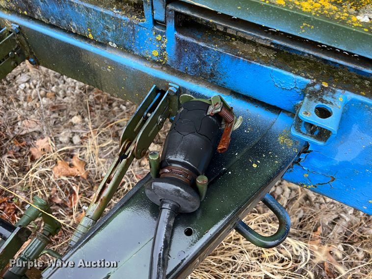 image for item MM9106 1980 US Military M103-A3  utility trailer