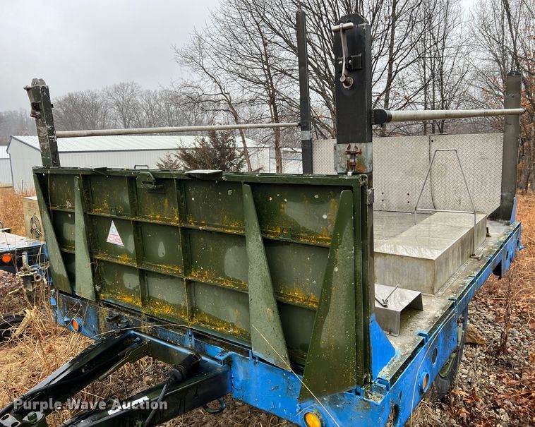 image for item MM9106 1980 US Military M103-A3  utility trailer