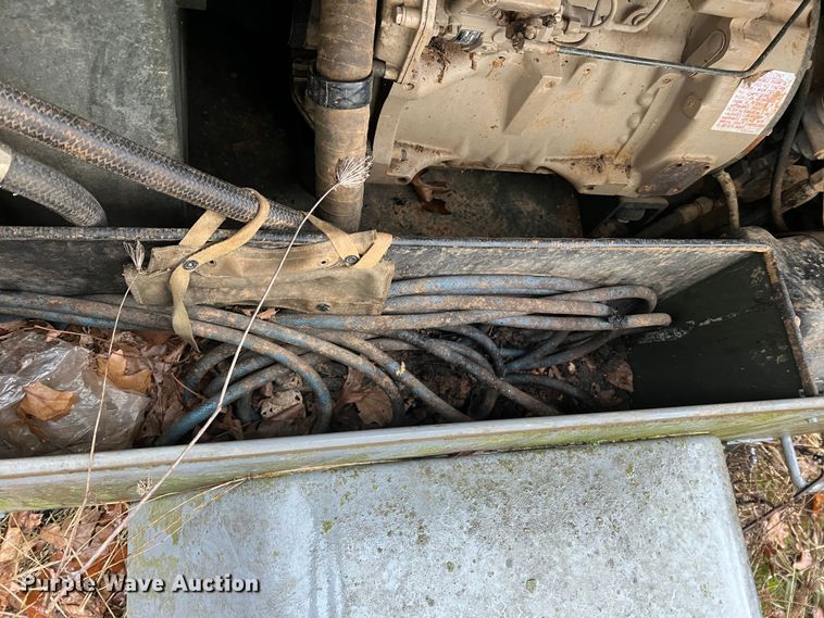 image for item MM9108 1992 US Military 13M125RPDQ  air compressor