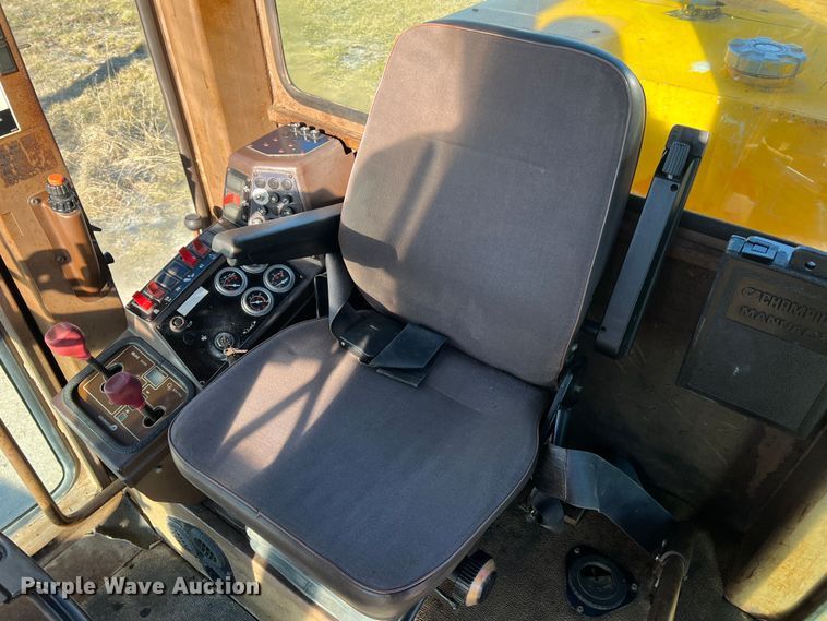 image for item MM9112 1993 Champion 720A Series III  motor grader