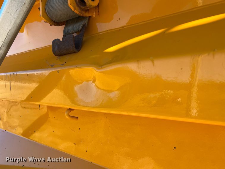 image for item MM9114 2009 International WorkStar 7400  dump truck