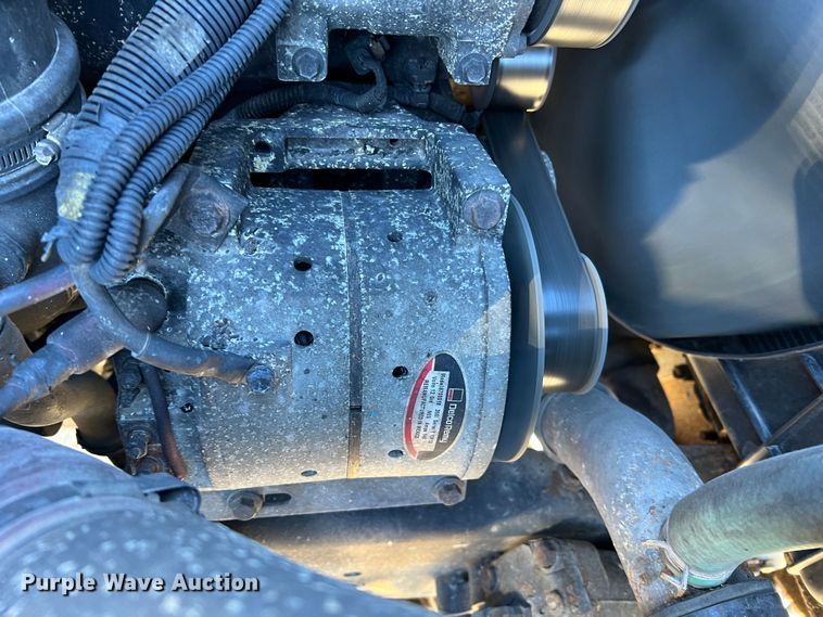 image for item MM9114 2009 International WorkStar 7400  dump truck