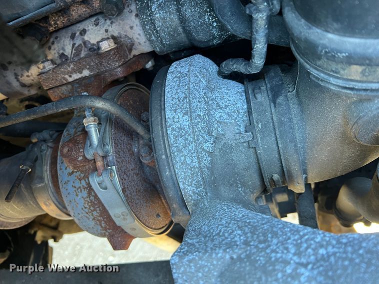 image for item MM9114 2009 International WorkStar 7400  dump truck