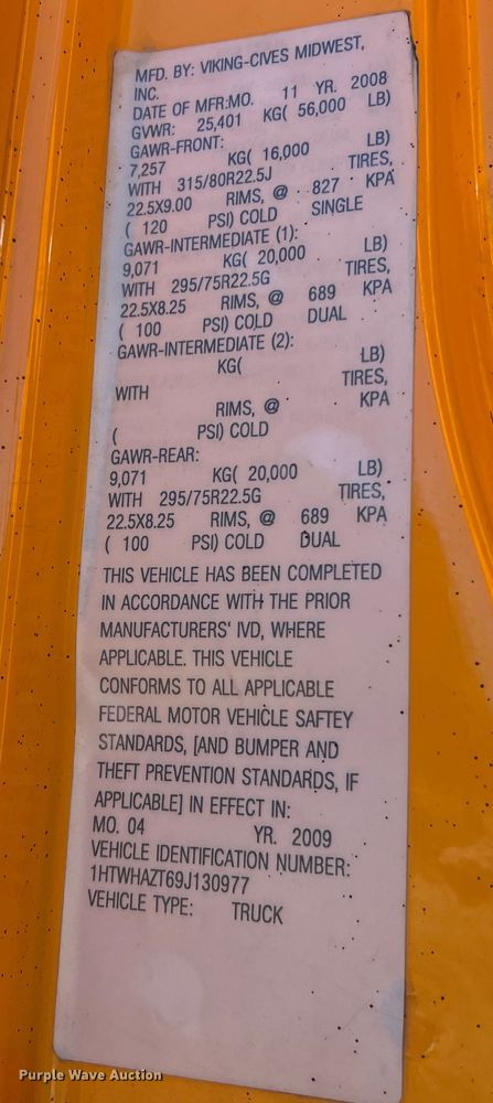 image for item MM9114 2009 International WorkStar 7400  dump truck