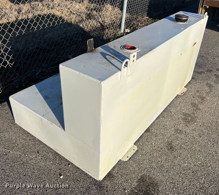 image for item MM9129 Delta 480000  fuel transfer tank