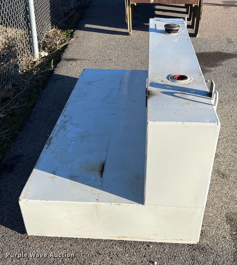 image for item MM9129 Delta 480000  fuel transfer tank