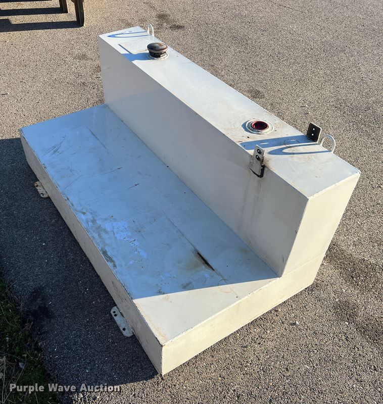 image for item MM9129 Delta 480000  fuel transfer tank