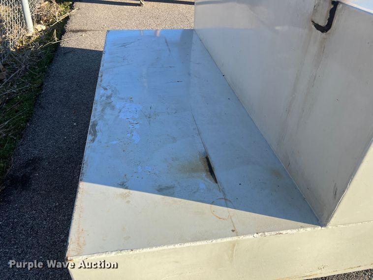 image for item MM9129 Delta 480000  fuel transfer tank