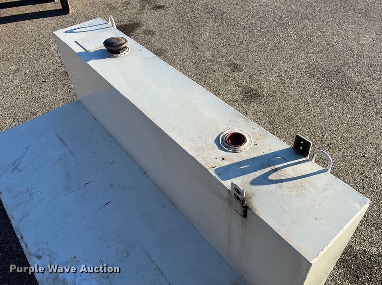 image for item MM9129 Delta 480000  fuel transfer tank