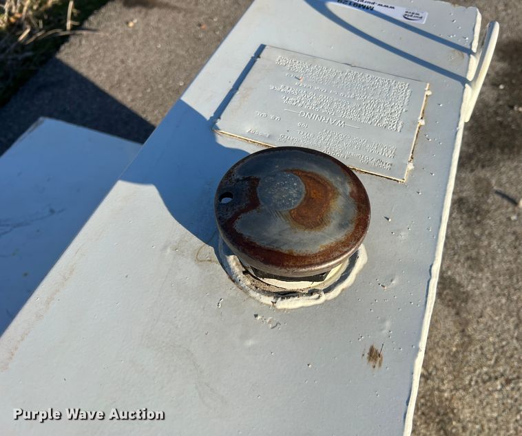 image for item MM9129 Delta 480000  fuel transfer tank