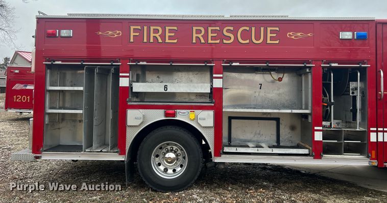 image for item MM9153 2005 Spartan Advantage Pumper  pumper fire truck