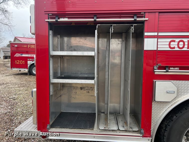 image for item MM9153 2005 Spartan Advantage Pumper  pumper fire truck
