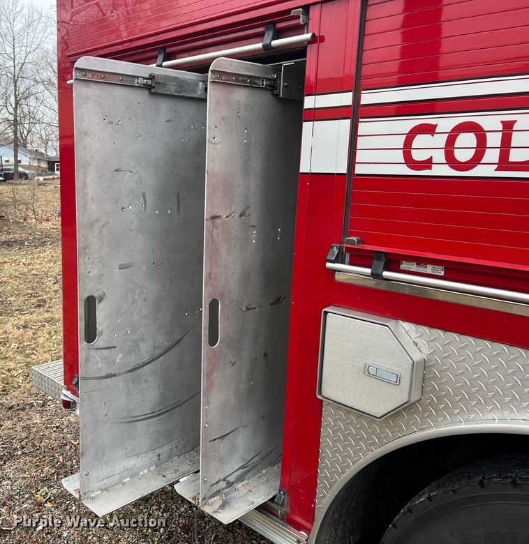 image for item MM9153 2005 Spartan Advantage Pumper  pumper fire truck