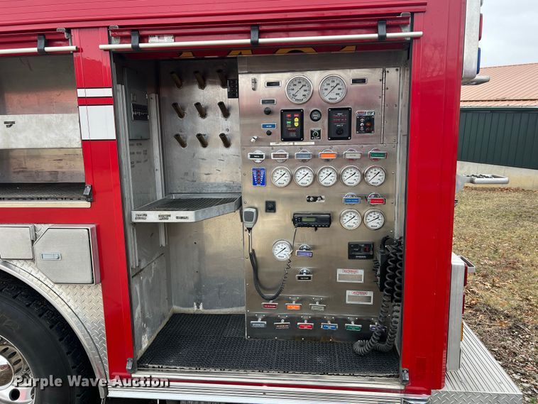 image for item MM9153 2005 Spartan Advantage Pumper  pumper fire truck