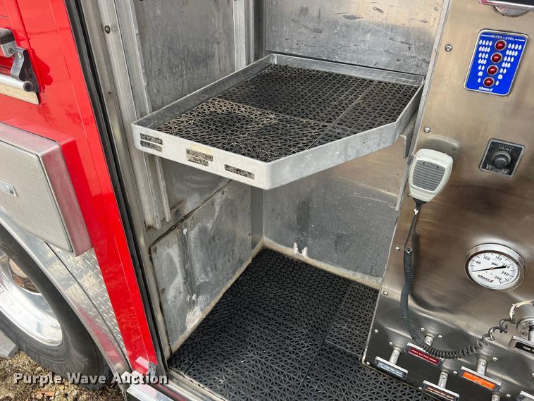 image for item MM9153 2005 Spartan Advantage Pumper  pumper fire truck