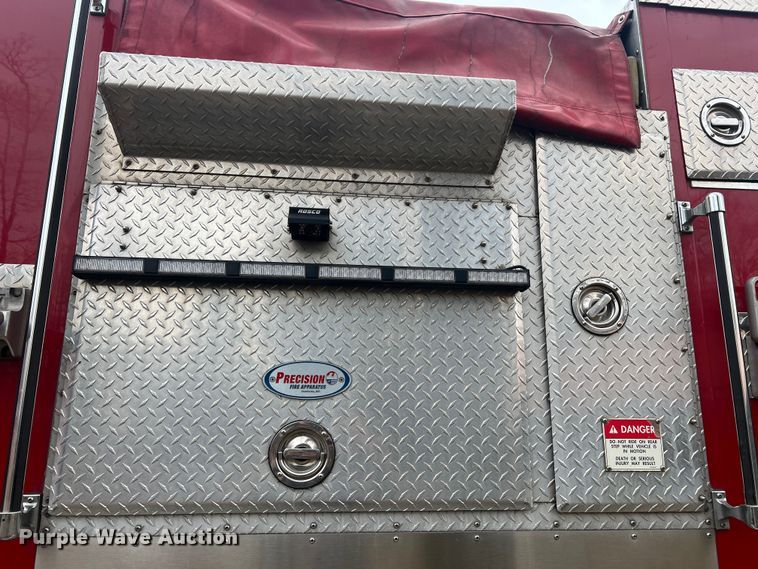 image for item MM9153 2005 Spartan Advantage Pumper  pumper fire truck