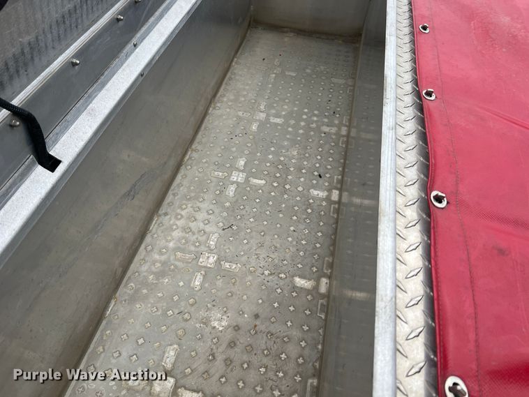 image for item MM9153 2005 Spartan Advantage Pumper  pumper fire truck