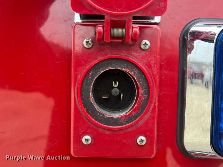 image for item MM9153 2005 Spartan Advantage Pumper  pumper fire truck