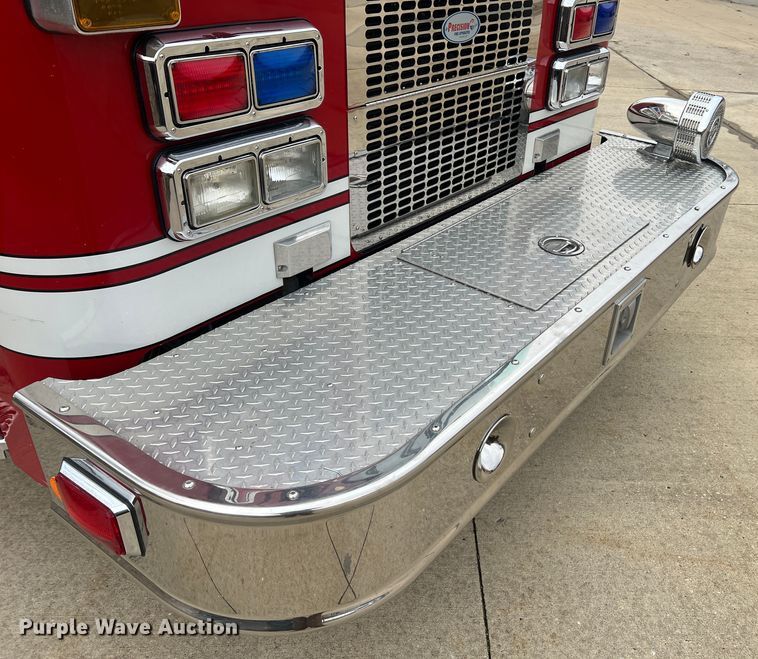 image for item MM9153 2005 Spartan Advantage Pumper  pumper fire truck