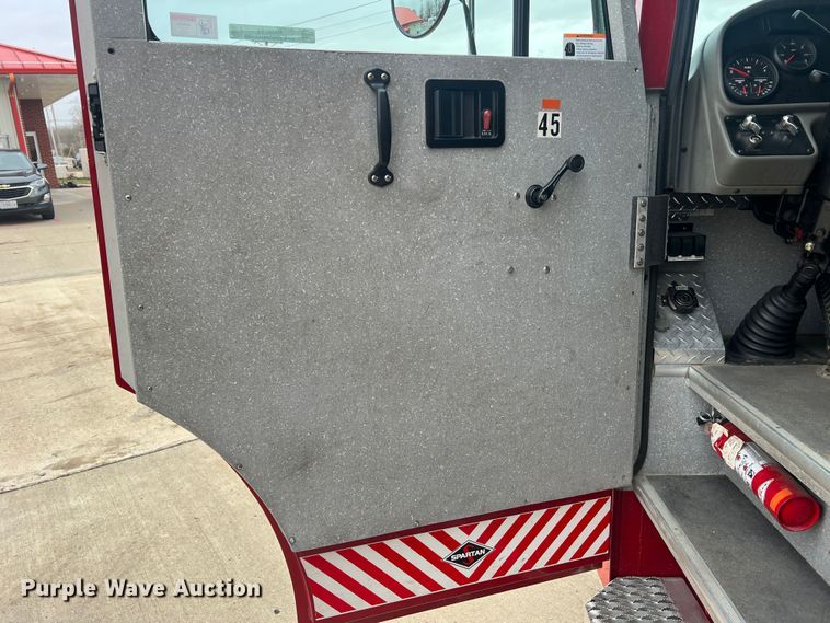 image for item MM9153 2005 Spartan Advantage Pumper  pumper fire truck